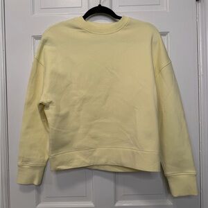 Vince‎ Butter Yellow Crewneck Pullover Size XS